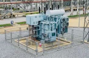 Three phase transformer