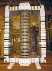 Single phase gapped core shunt reactor